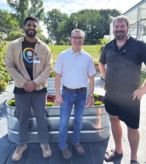 Download images to view this photo