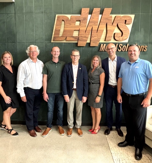 Download images to view this photo