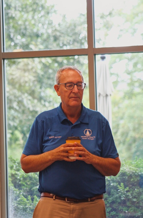 Download images to view this photo