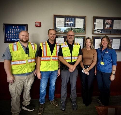 Download images to view this photo